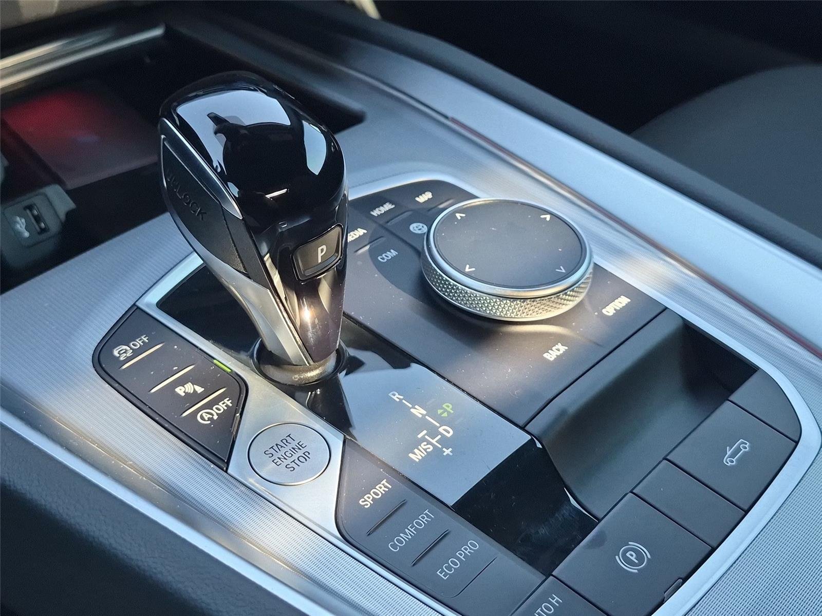 Used 2025 Black Sapphire Metallic BMW M40i image 30