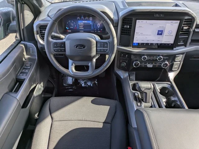 New 2026 Avalanche Ford XLT image 16