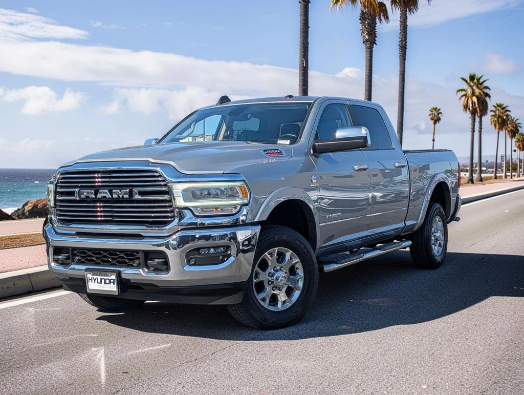 Used 2021 Silver Ram Laramie image 1