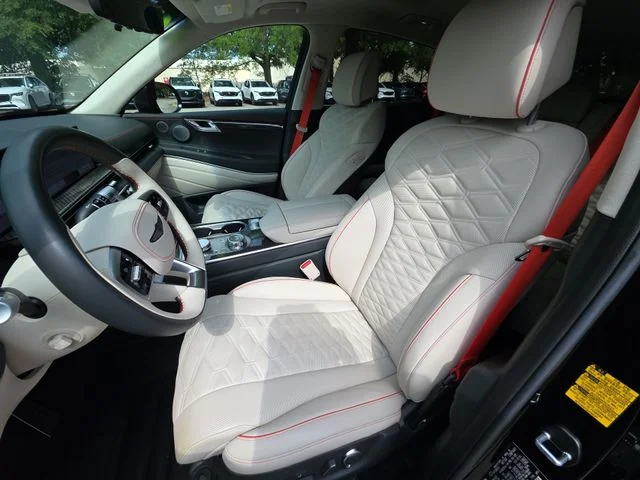 Used 2025 Black Genesis 3.5T e-SC image 11