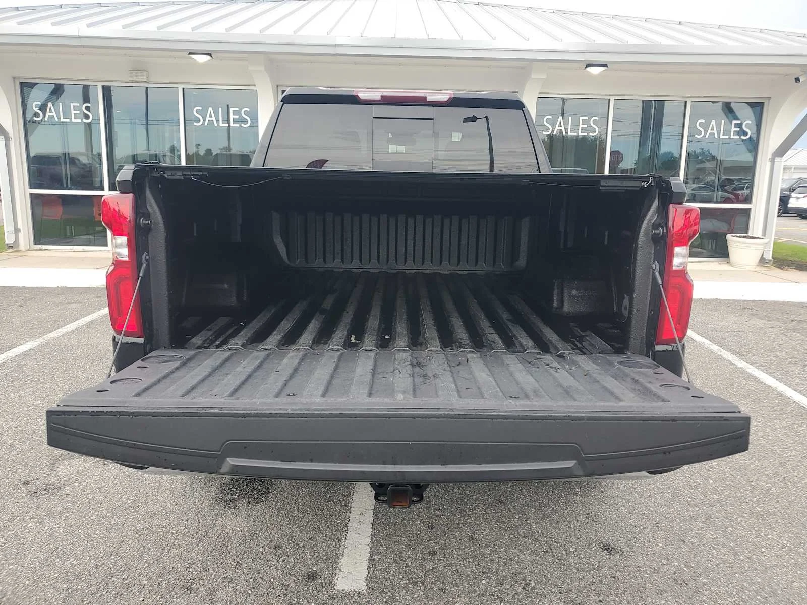 Used 2023 BLACK Chevrolet LTZ image 6