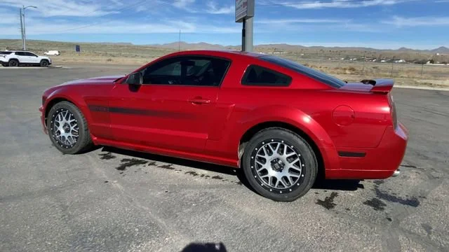 Used 2008 Red Ford GT Deluxe image 6