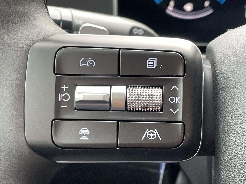 New 2026 Silver Hyundai SE FWD image 21