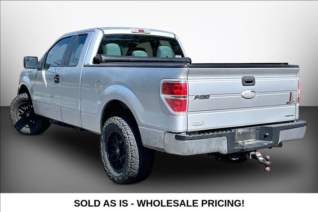 Used 2011 Silver Ford XL image 4