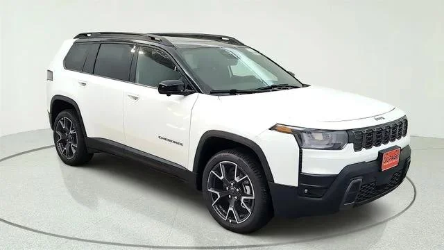 New 2026 Bright White Clear-Coat Exterior Paint Jeep Overland image 28