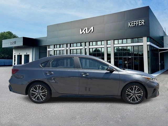 Certified Used 2023 Gray Kia GT-Line image 9