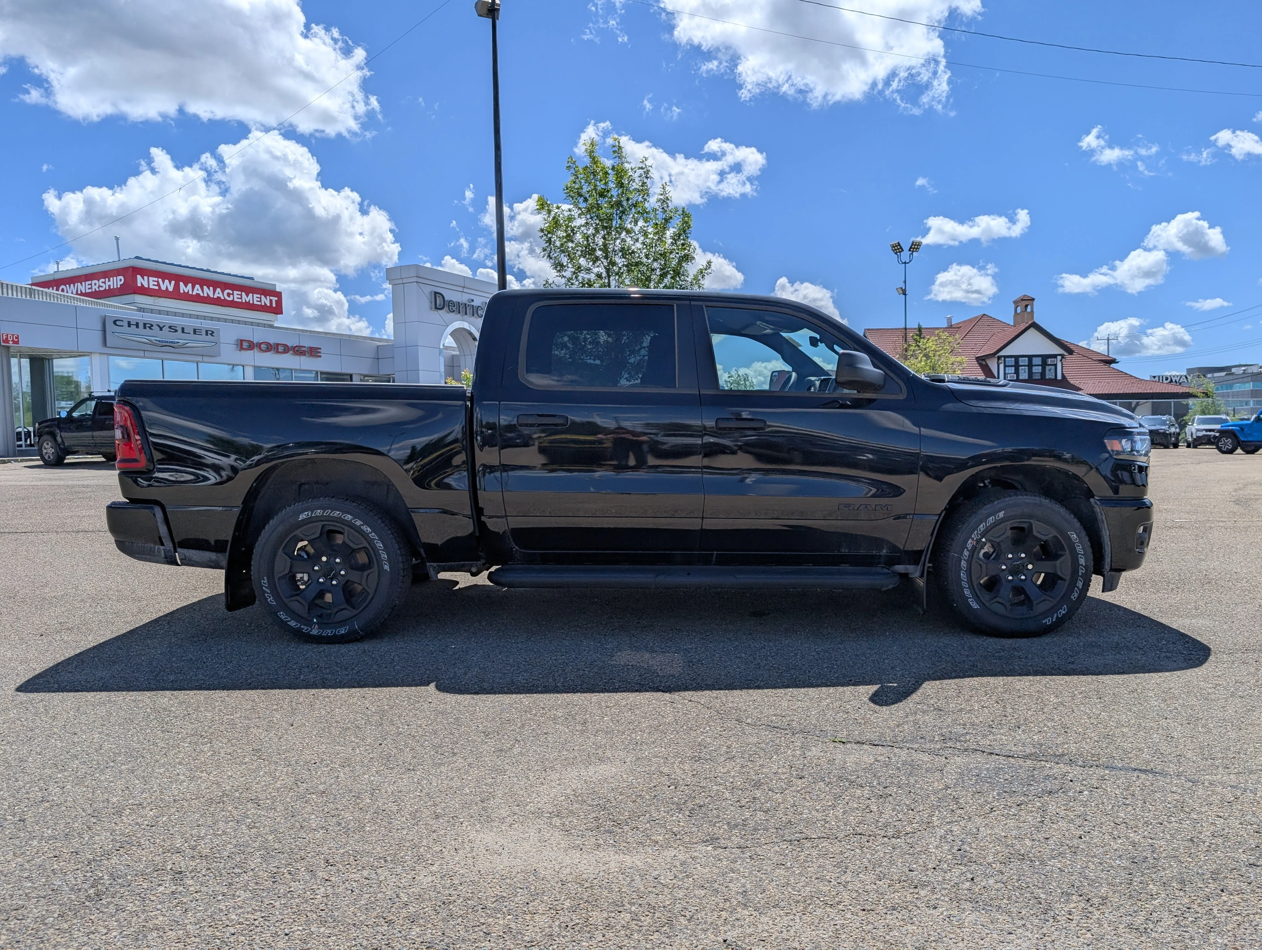 New 2026 Diamond Black Crystal Pearl Ram Express image 8