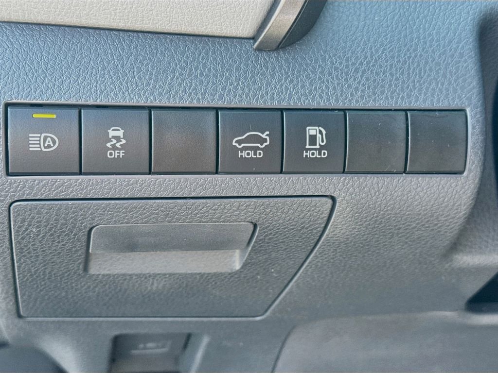 Used 2019 Celestial Silver Metallic Toyota XLE image 11