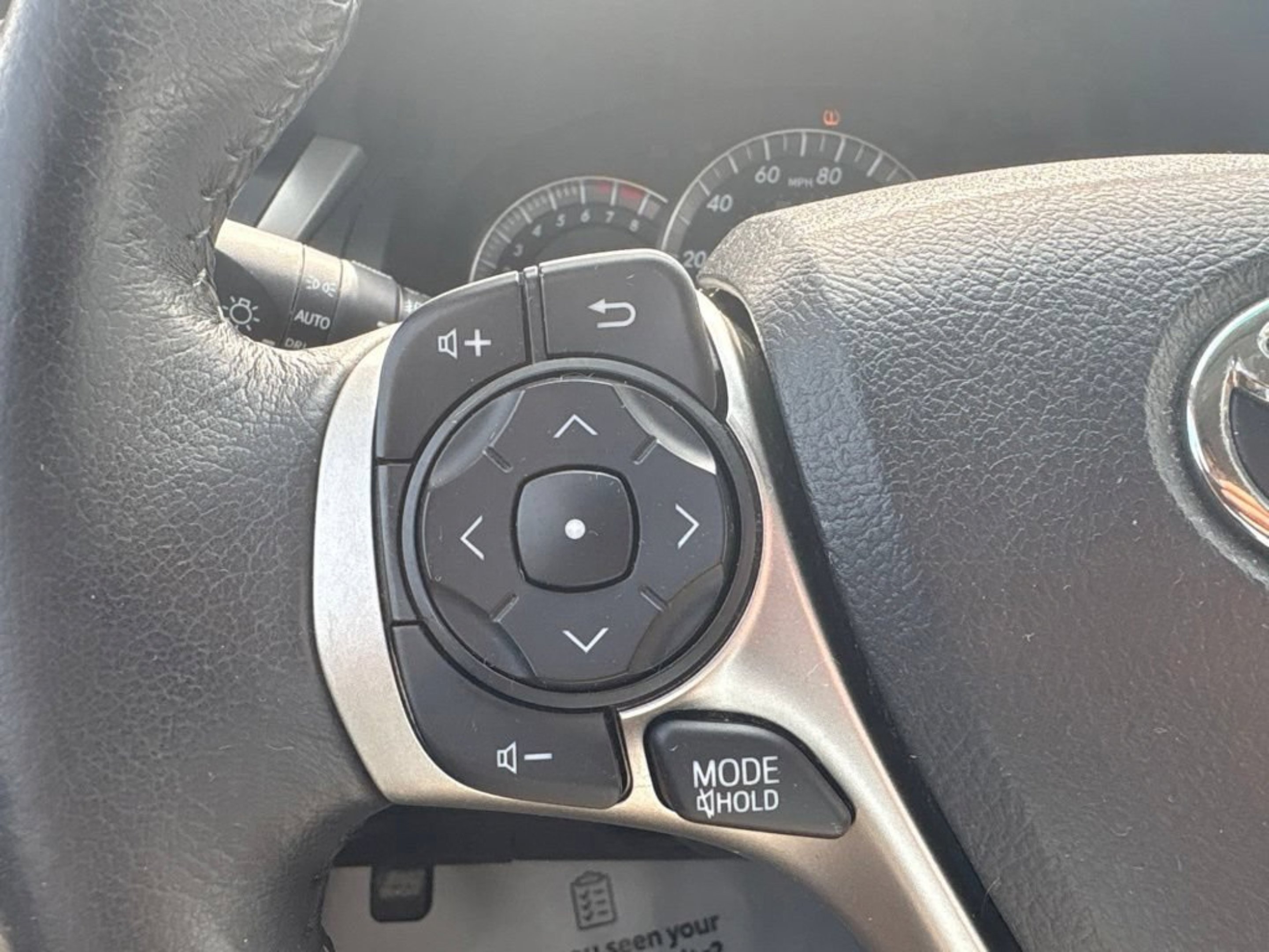 Used 2014 Super White Toyota SE image 7