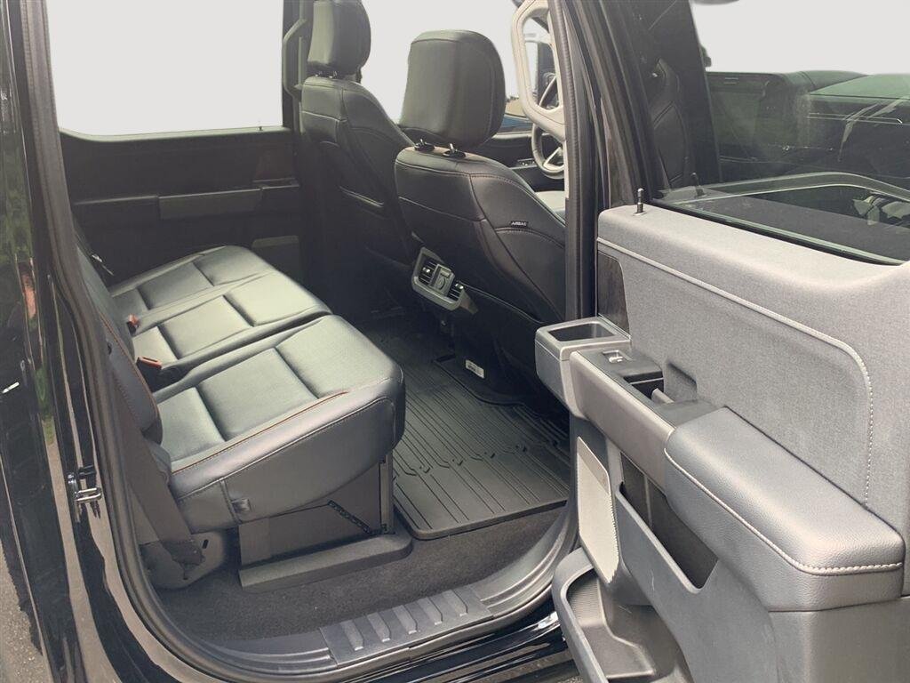 Used 2026 Agate Black Metallic Ford Lariat image 15