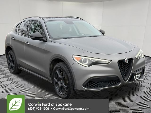 2018 Alfa Romeo Stelvio Base