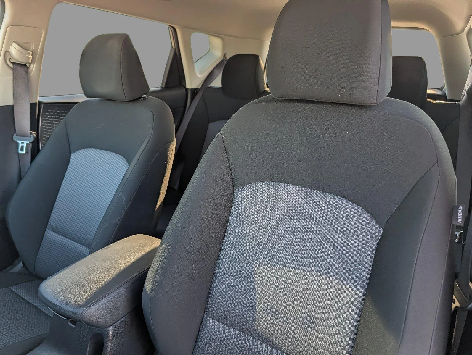 Used 2025 Steel Gray KIA LX FWD image 12