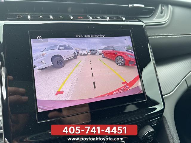 Used 2024 Red Jeep Altitude image 26