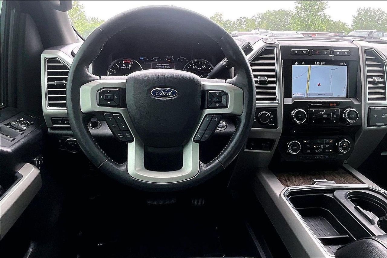 Used 2017 SHADOW BLACK Ford LARIAT image 7