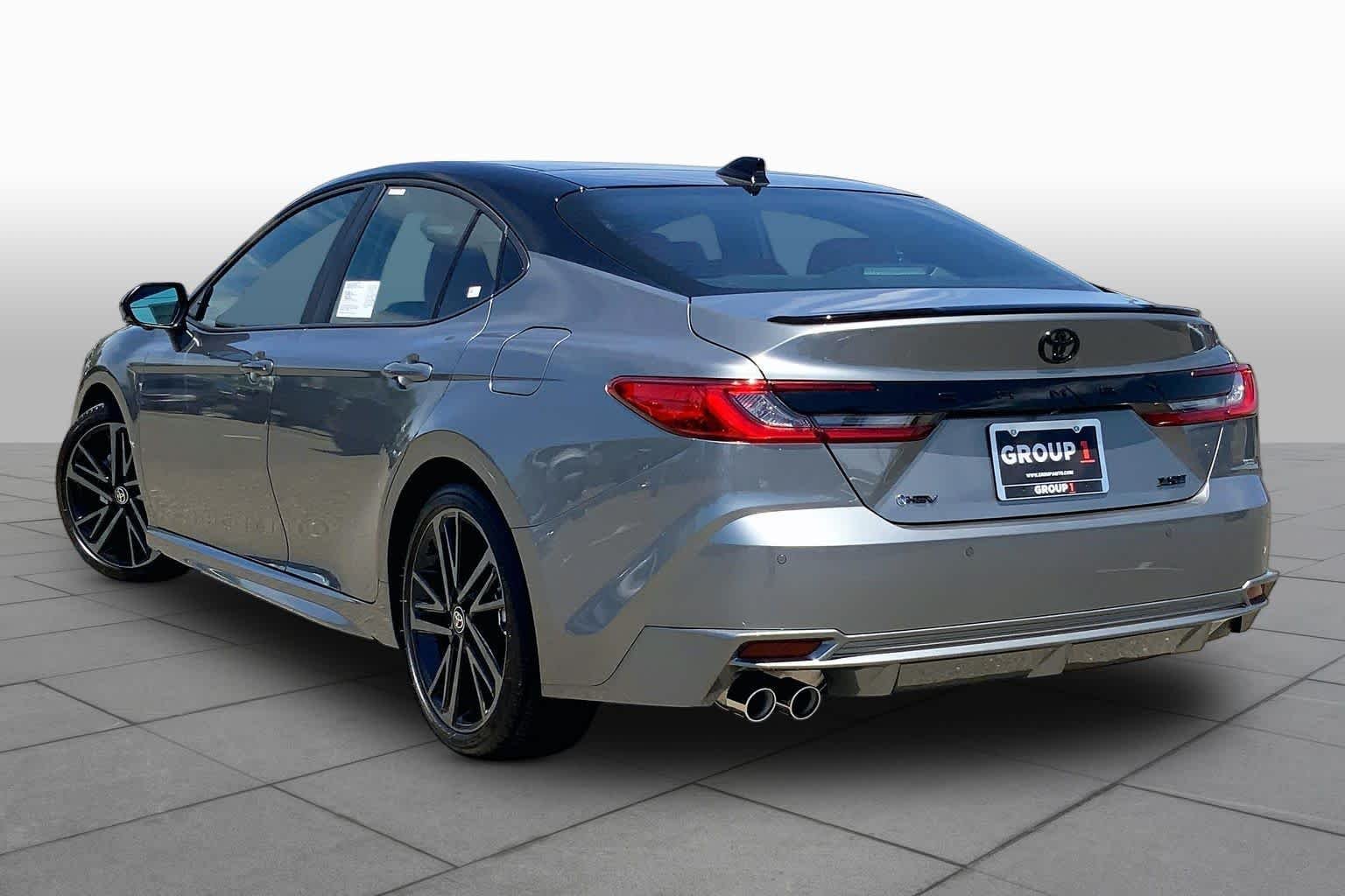 New 2026 Heavy Metal with Midnight Black Metallic roof Toyota XSE image 12