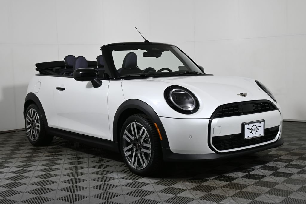 Used 2026 White MINI  image 15