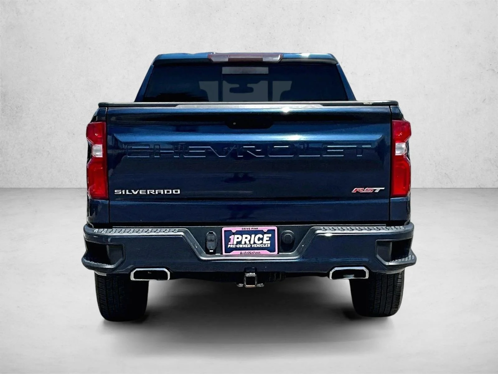 Used 2021 Northsky Blue Metallic Chevrolet RST image 4