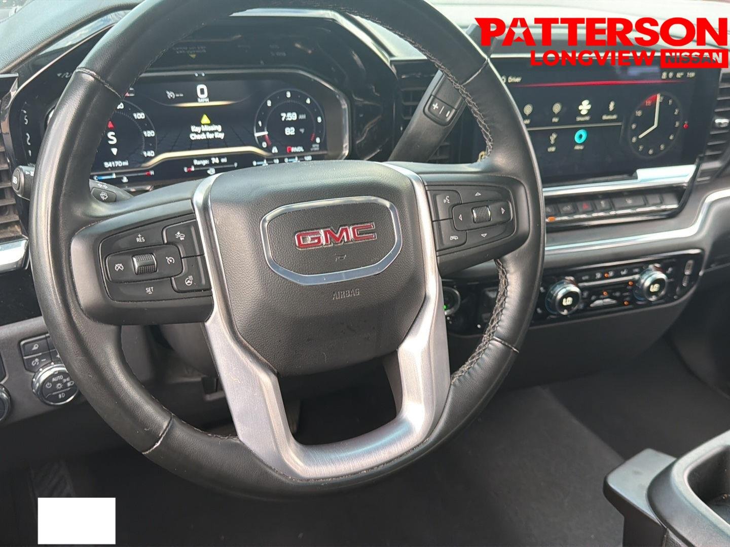Used 2025 Summit White GMC SLT image 15