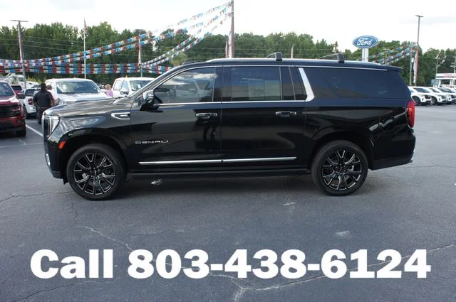 Used 2021  GMC Denali image 23