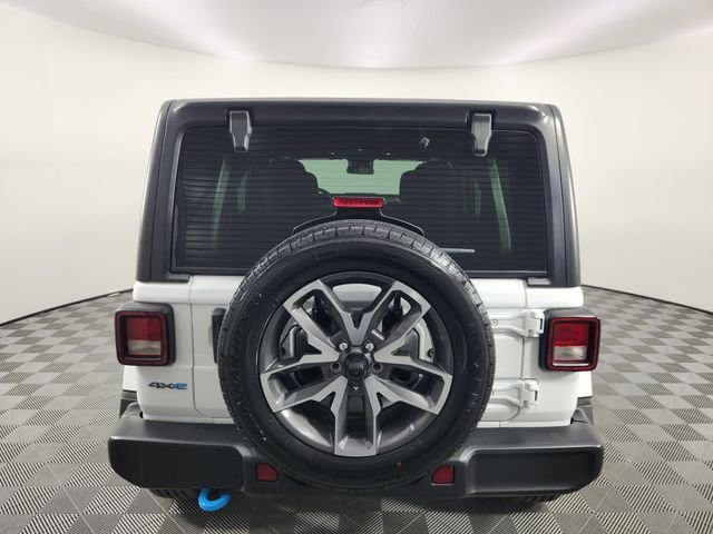 Used 2024 White Jeep Sport S 4xe image 4