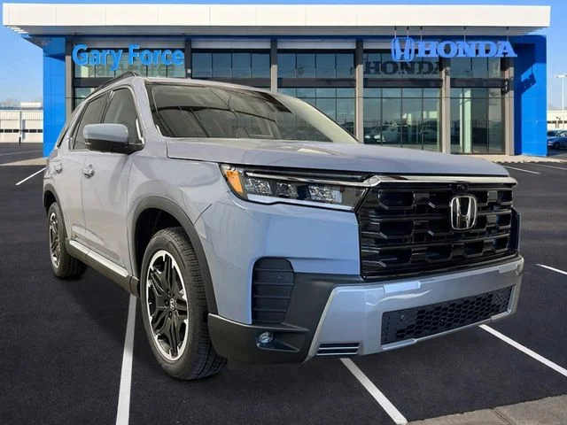 New 2026 Sonic Gray Pearl Honda Touring image 7