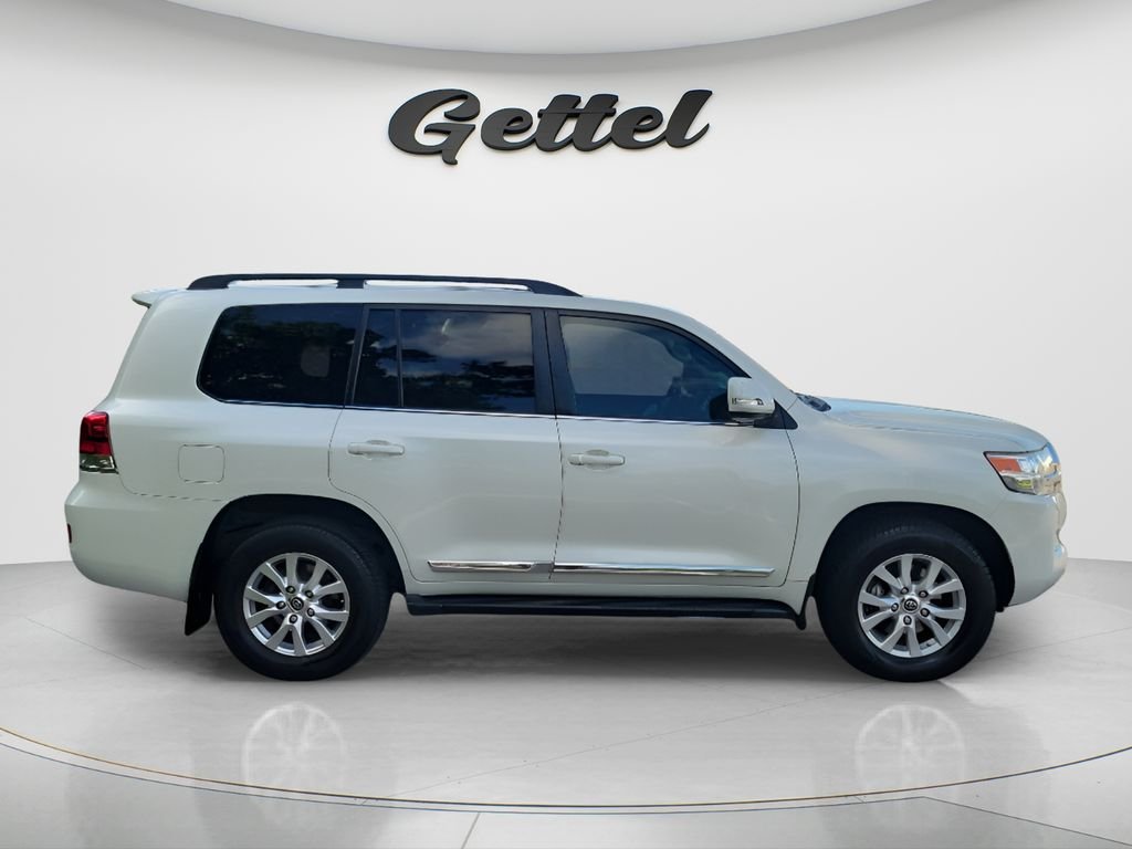 Certified Used 2021 White Toyota Base image 4