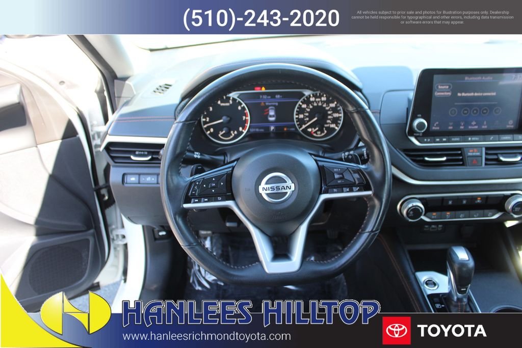 Used 2021 White Nissan 2.5 SR image 15