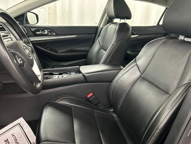 Used 2023 Gray Nissan 3.5 SL image 9