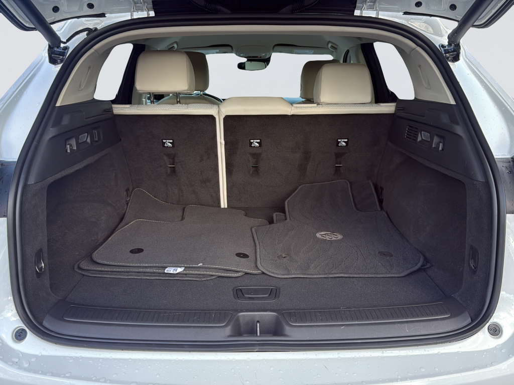 Used 2023 White Buick Preferred image 35