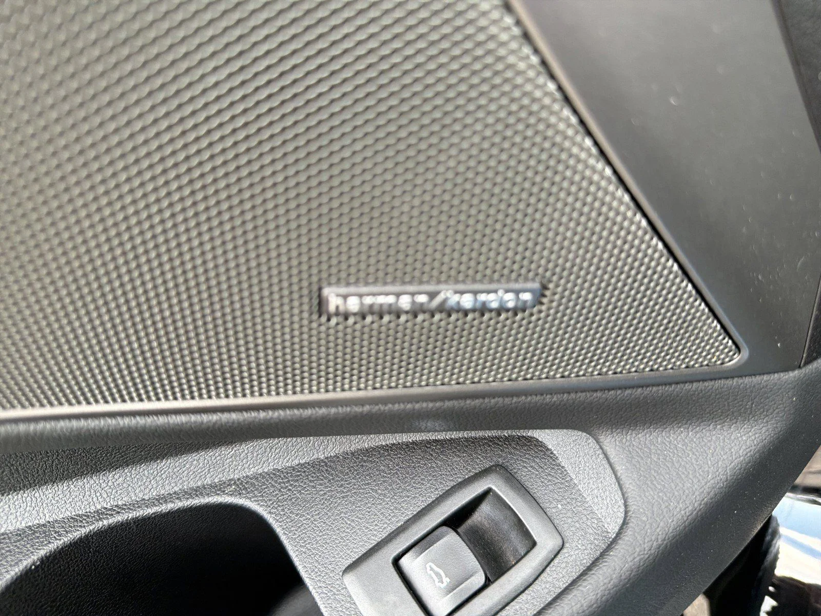New 2025 Jet Black BMW 330i image 23