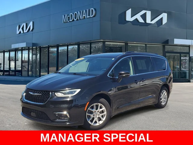 2022 Chrysler Pacifica Touring L