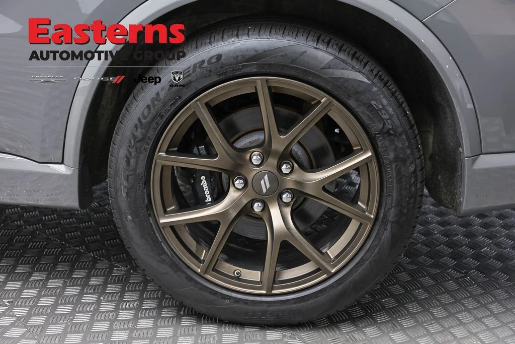 Used 2025 Gray Dodge R/T 20th Anniversary Plus image 10