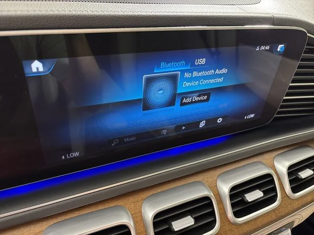 Used 2020 Silver Mercedes-Benz GLE 450 image 36
