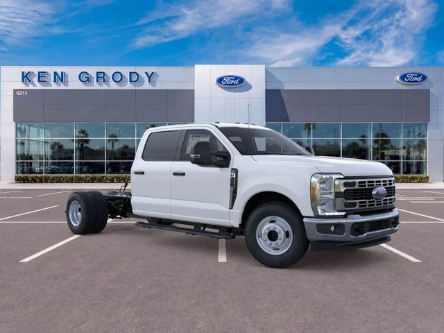 2026 Ford Chassis Cab XL