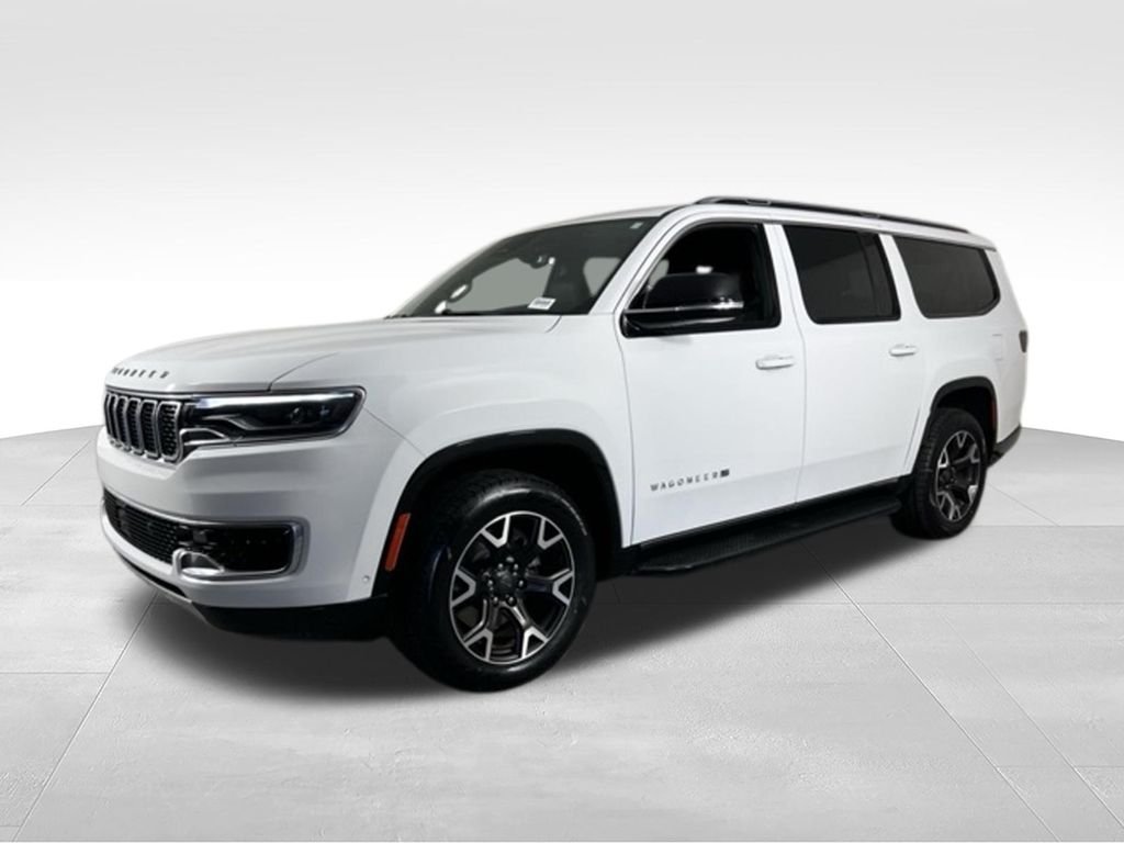 2023 Jeep Wagoneer L Series III - Photo 3