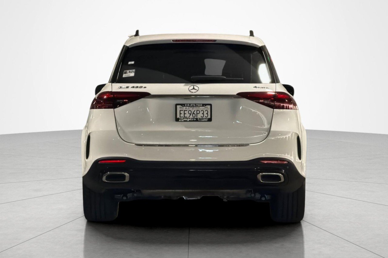 Certified Used 2025 Polar White Mercedes-Benz GLE 450e image 4