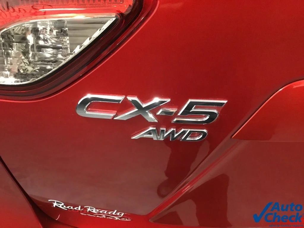 Used 2016 Red Mazda Grand Touring image 14