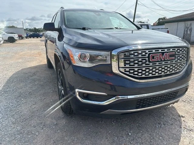 2019 GMC Acadia Denali FWD's photo