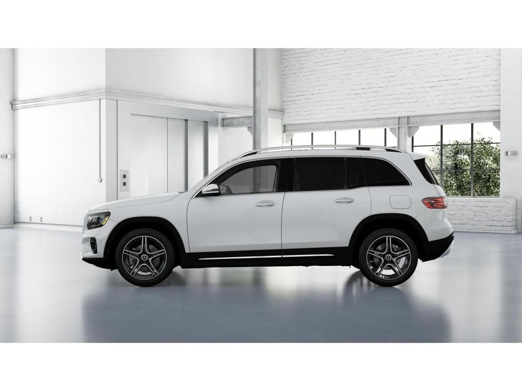 New 2026 Polar White Mercedes-Benz GLB 250 image 34