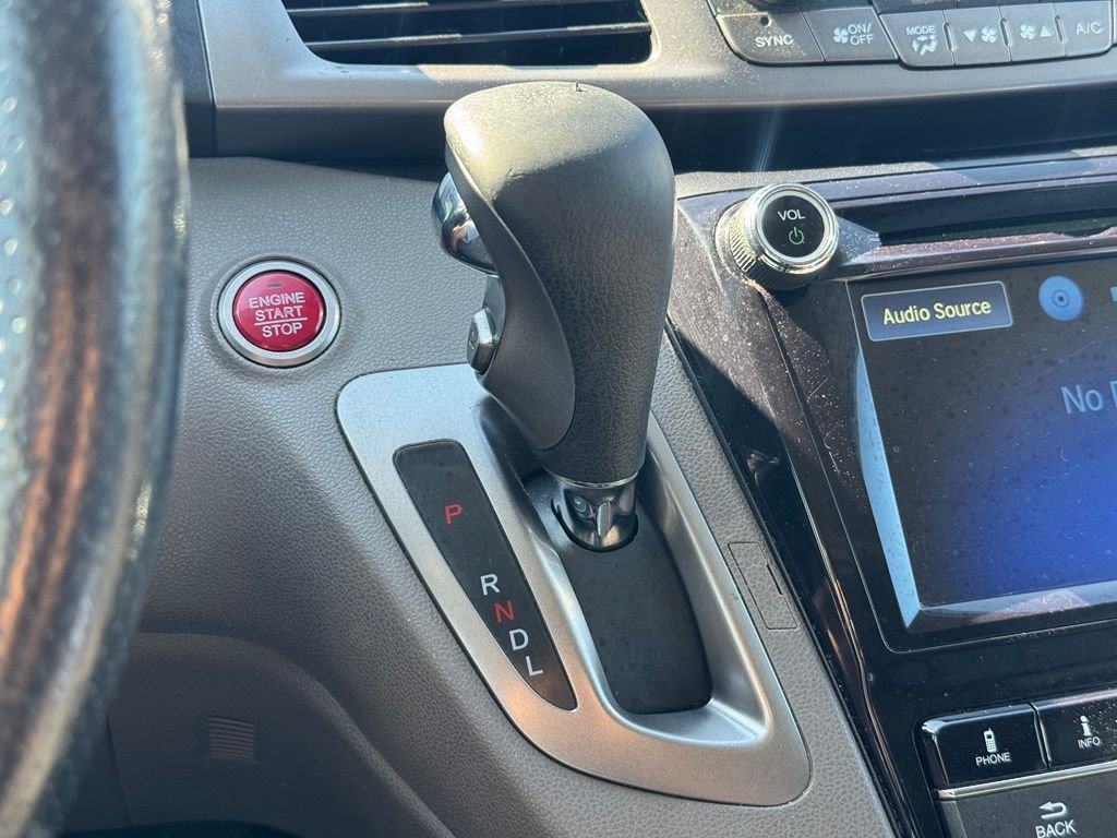 Used 2015  Honda EX-L image 23