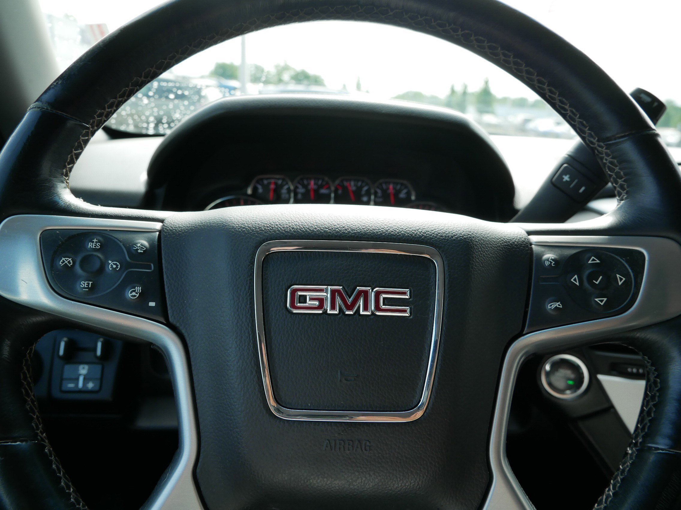 Used 2015 Onyx Black GMC SLT image 26
