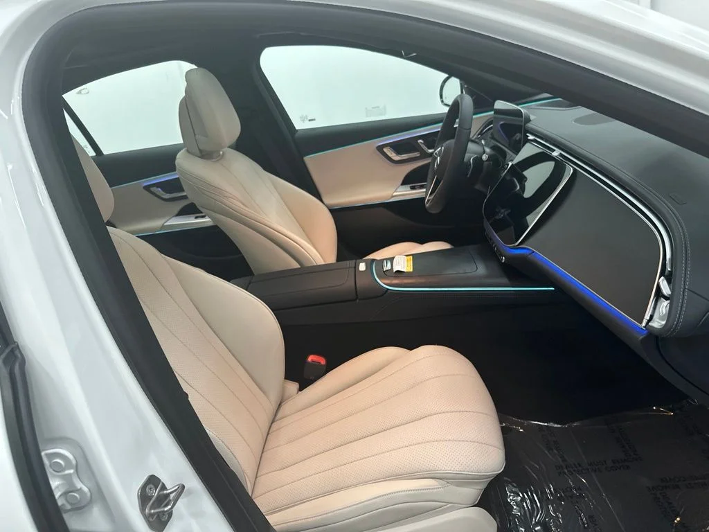 New 2027 White Mercedes-Benz E 350 image 27