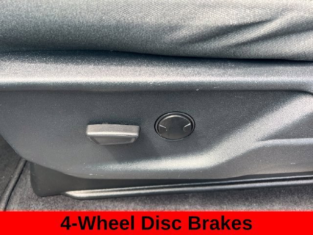 Used 2025 Black Ford XLT image 28