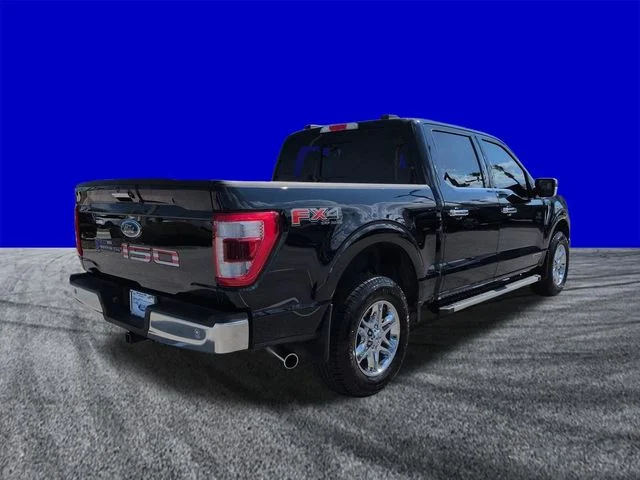 Used 2022 Blue Metallic Ford Lariat image 4