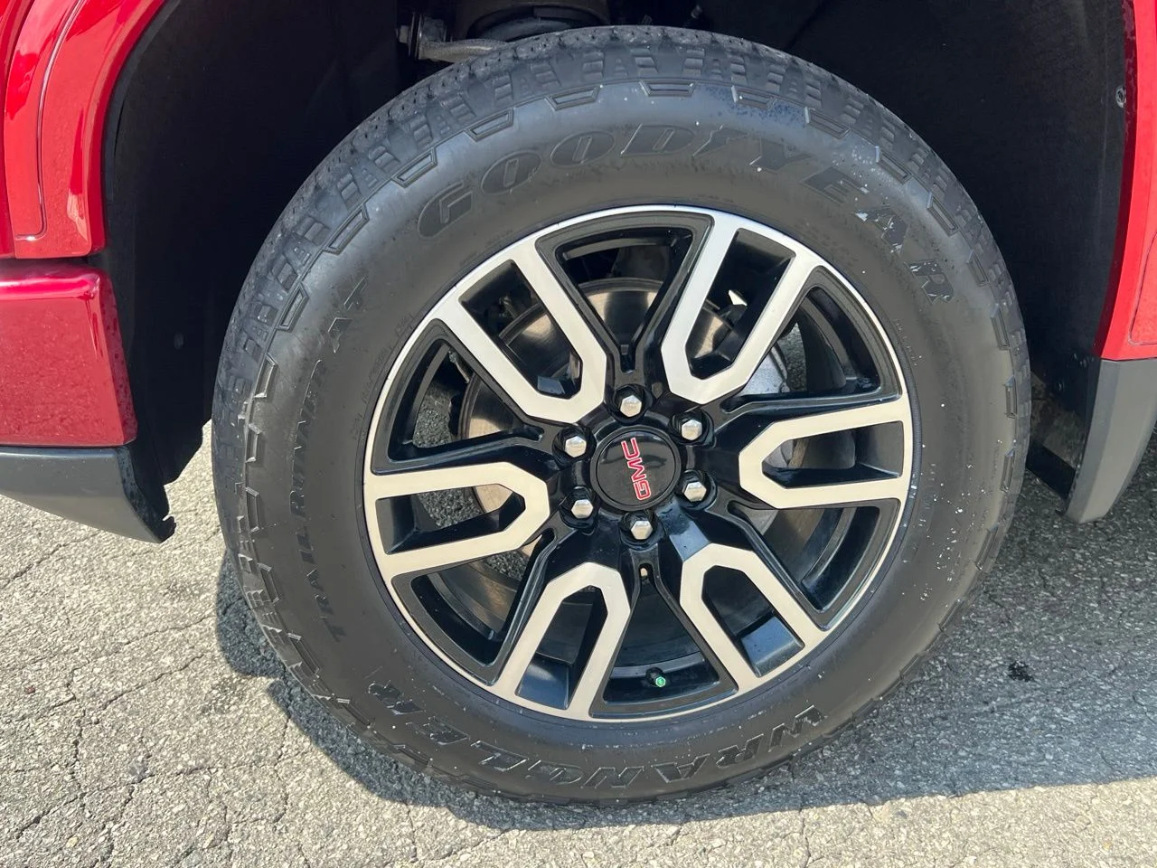 Used 2023 Red GMC AT4 image 11