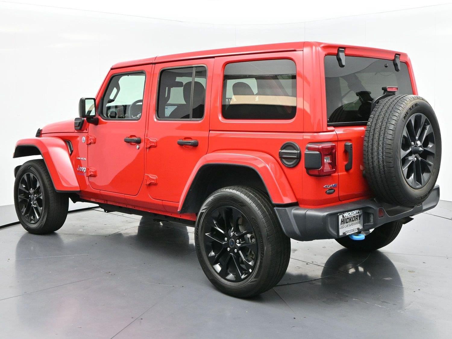 Used 2024 Firecracker Red Clearcoat Jeep Sahara image 5