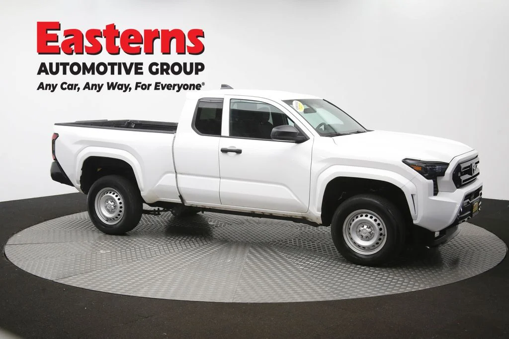 Used 2025 White Toyota SR image 42