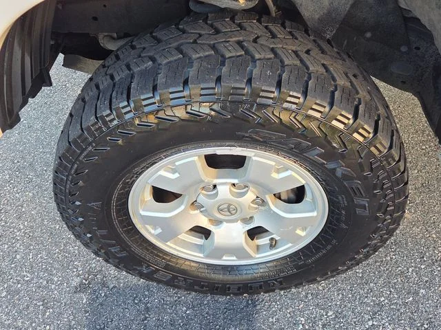 Used 2012 White Toyota PreRunner image 4