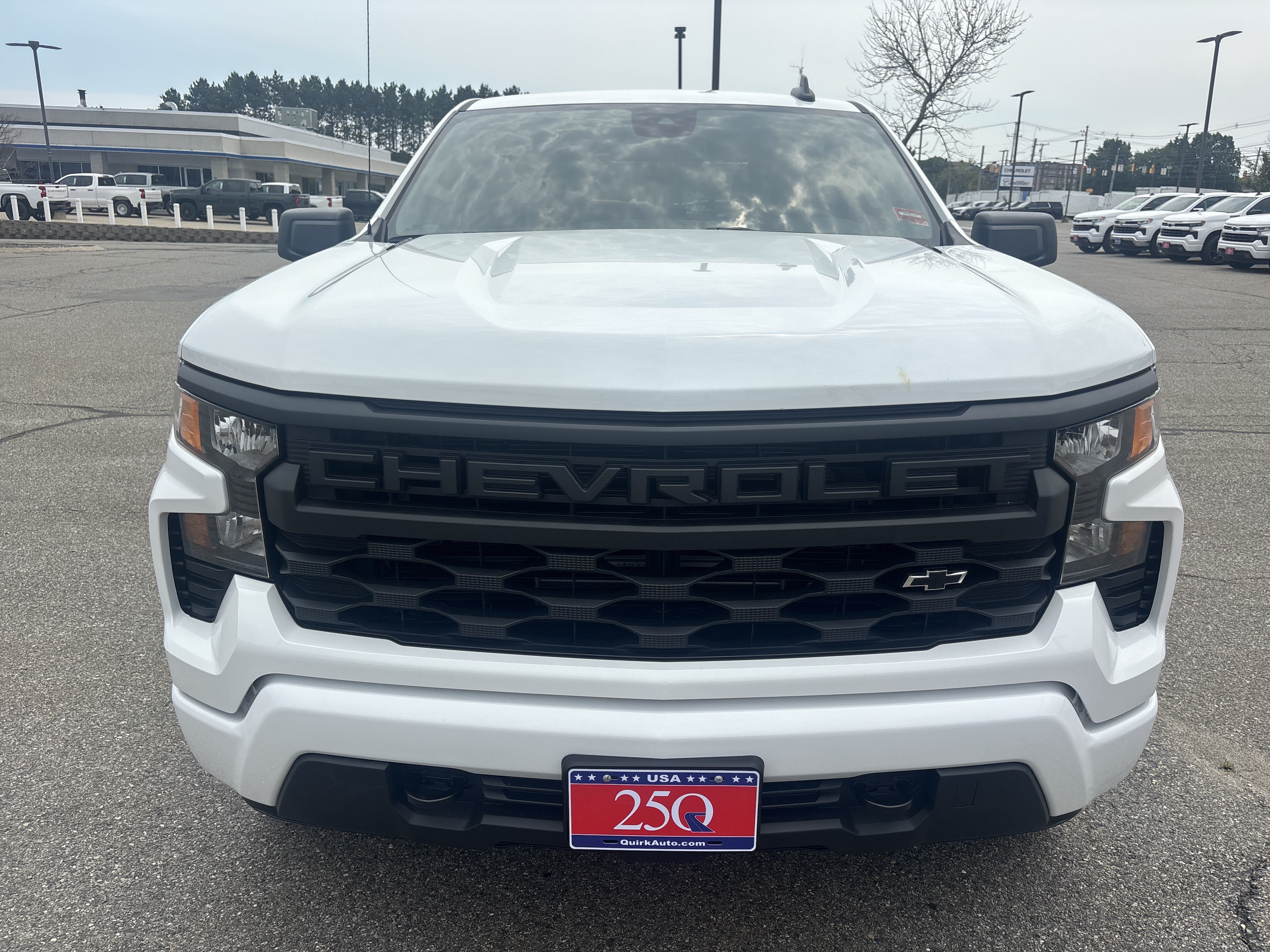 New 2026 Summit White Chevrolet Custom image 7