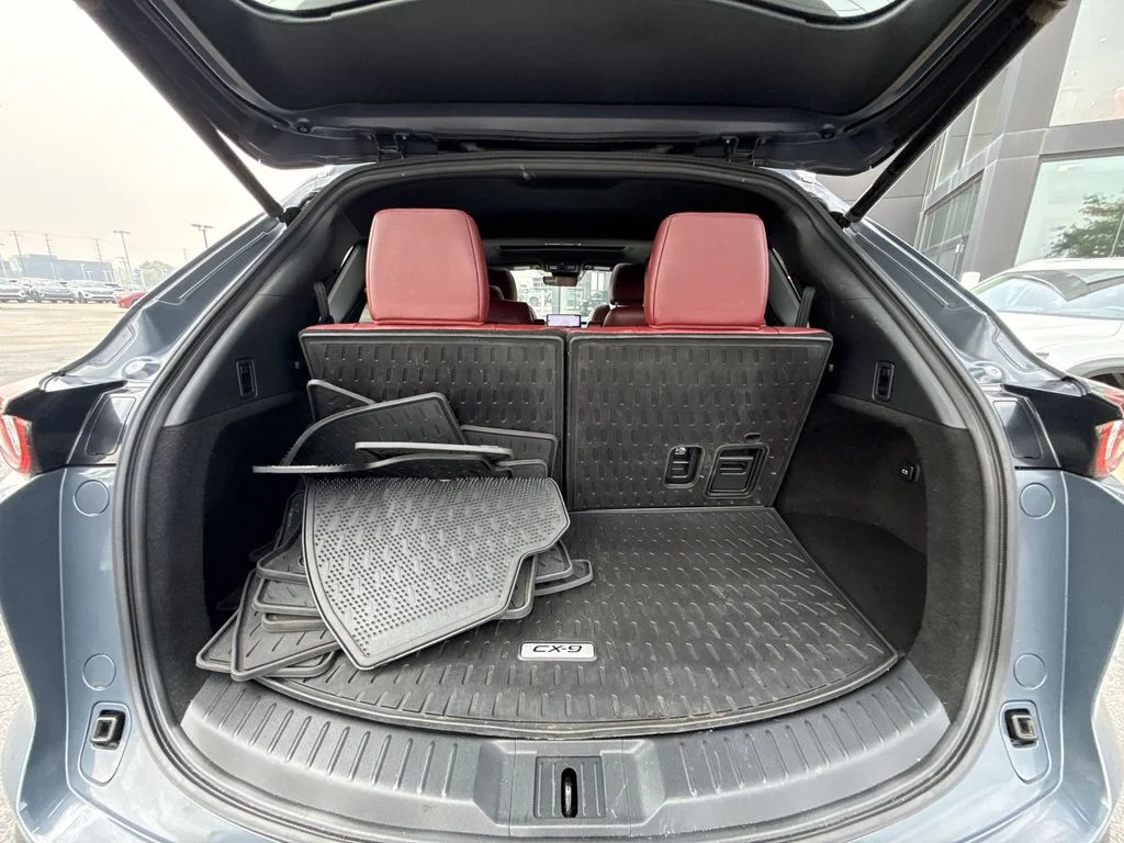 Used 2022 Gray Mazda Carbon Edition image 27